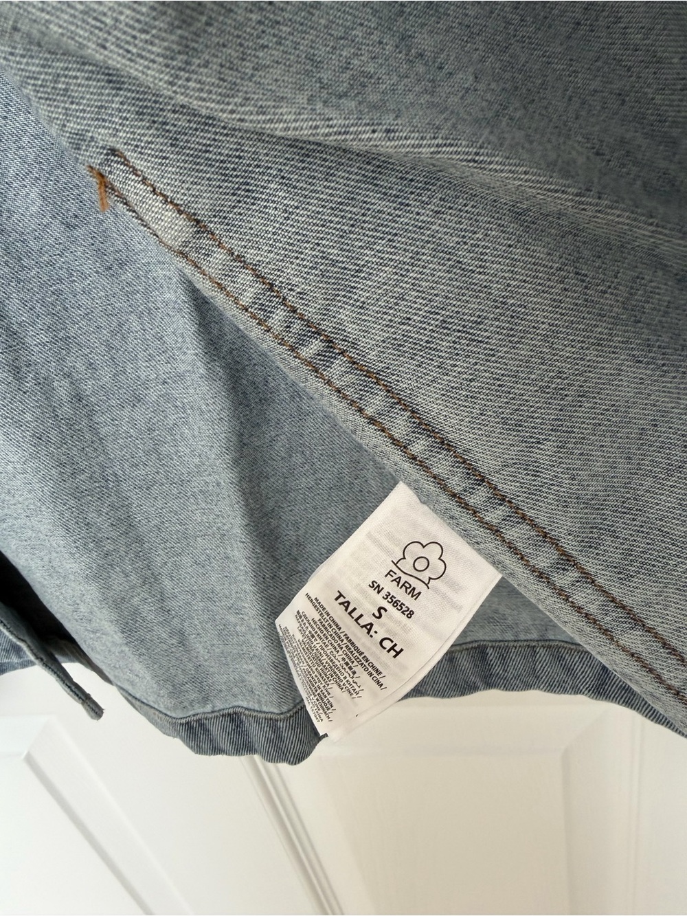 π Farm Rio Denim Richelieu Barn Jacket - size S - Picture 10 of 11